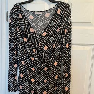 Pre owned  perfect condition JENNIFER LOPEZ LARGE